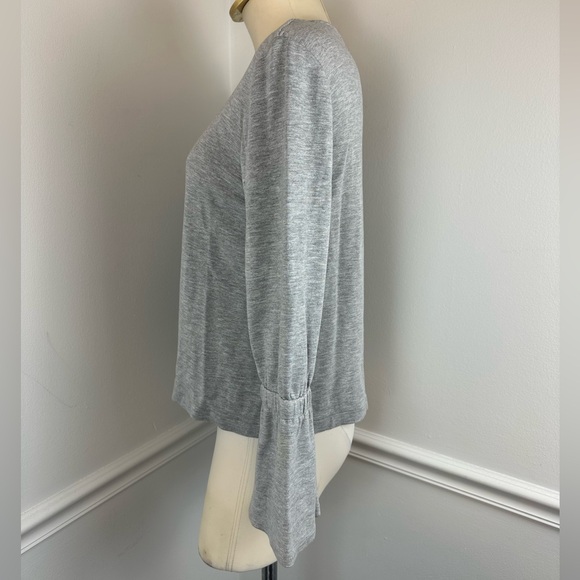 ANN TAYLOR PETITE Grey Long Sleeve Top Bell Sleeves | Size Small Petite SP - Picture 5 of 11